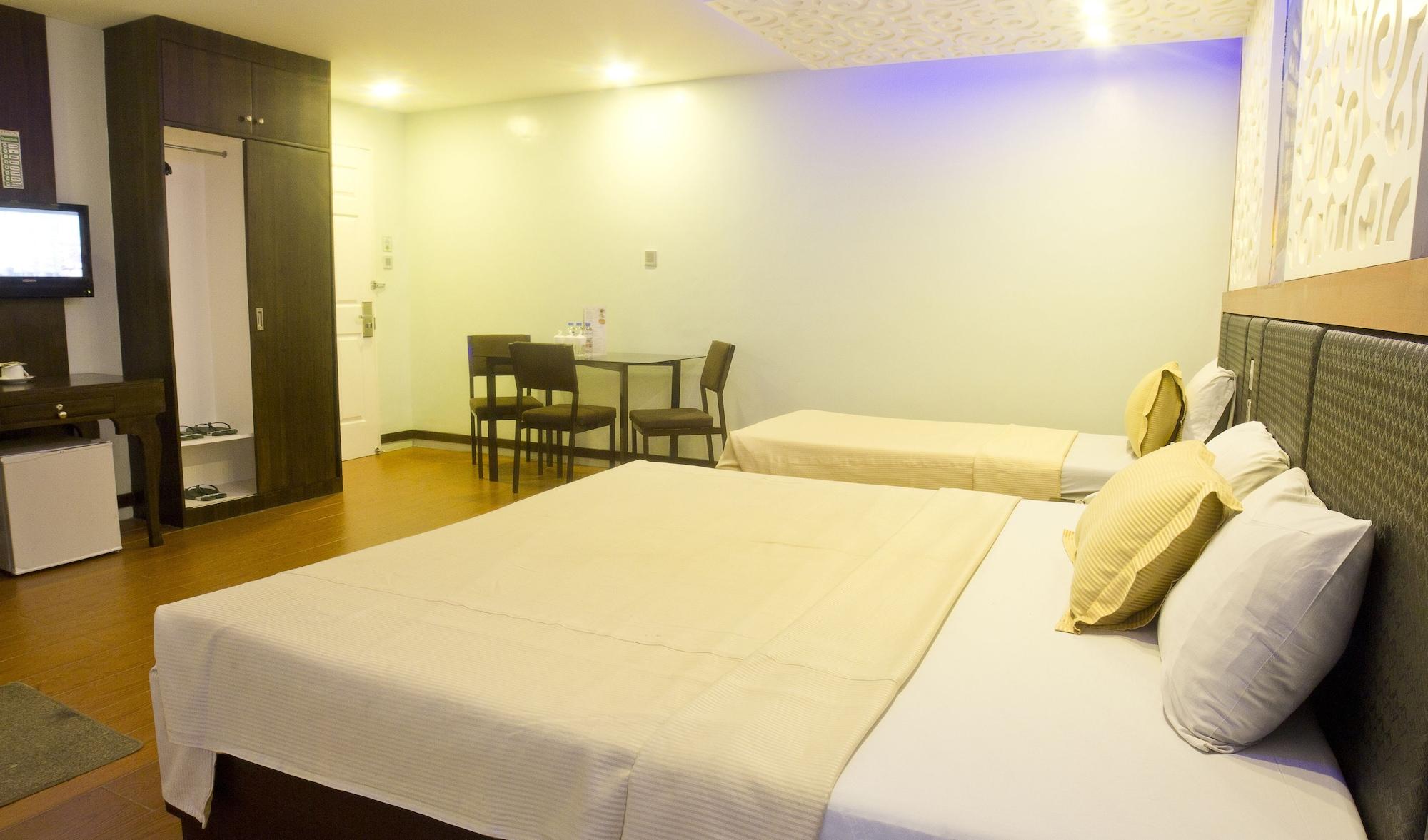 Eurotel Makati Makati City Dış mekan fotoğraf
