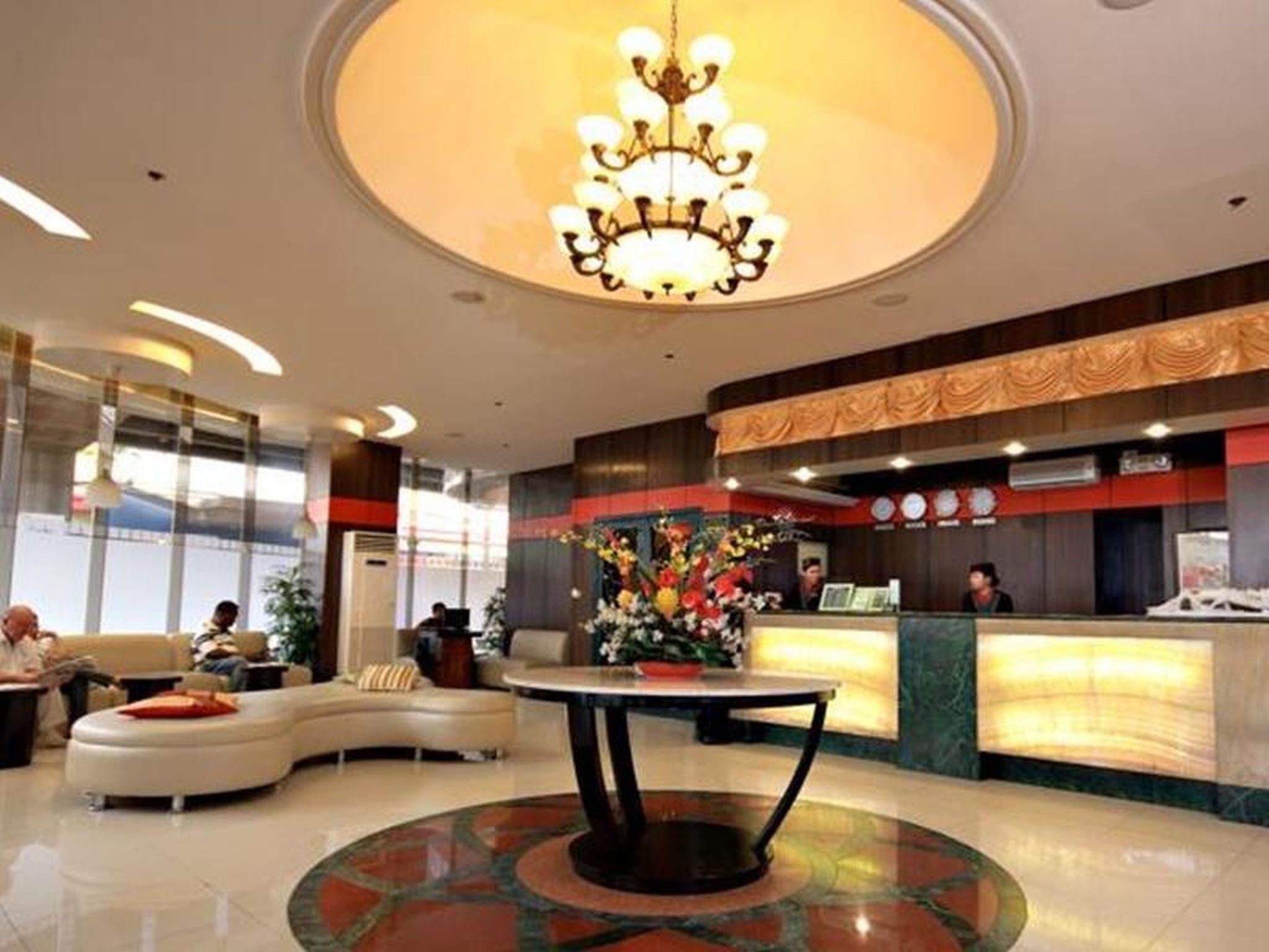 Eurotel Makati Makati City Dış mekan fotoğraf