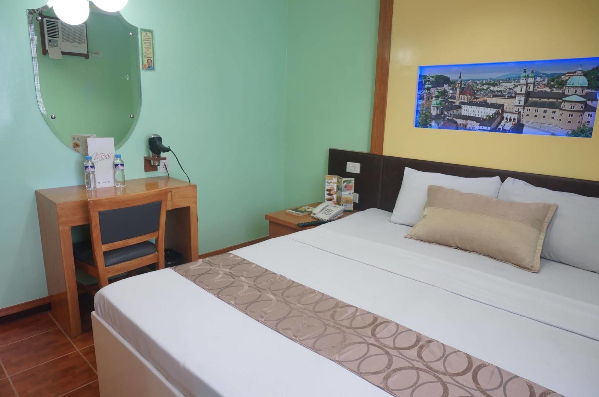 Eurotel Makati Makati City Dış mekan fotoğraf